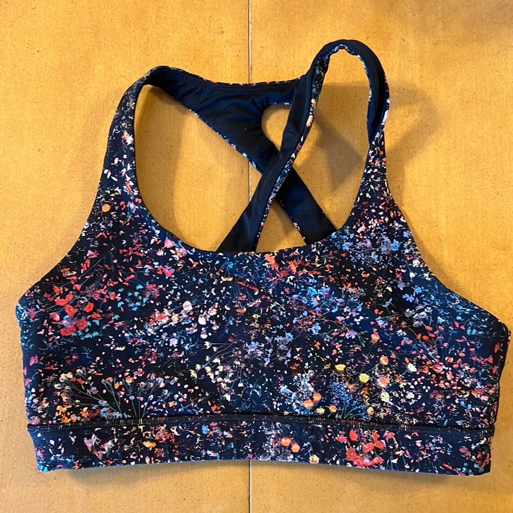 Lululemon “time to sweat” bra size 8 —missing cups